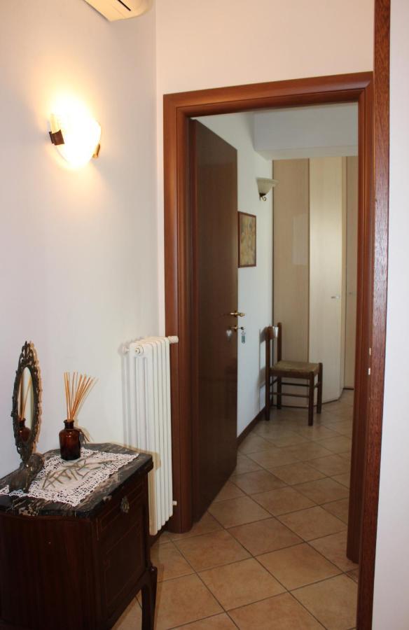 B. & B. Nabucco Bed & Breakfast Parma Exterior photo